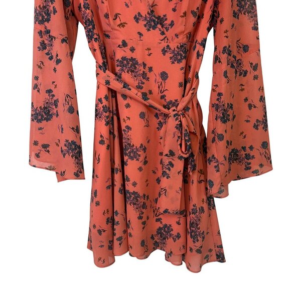 Free People Bohemian Coral Floral Faux Wrap Dress With Bell Sleeves Size L - Picture 4 of 10